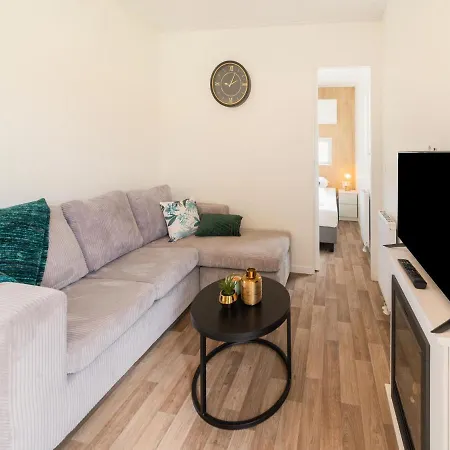 Le Baroudeur - Prachtige Stacaravan In De *